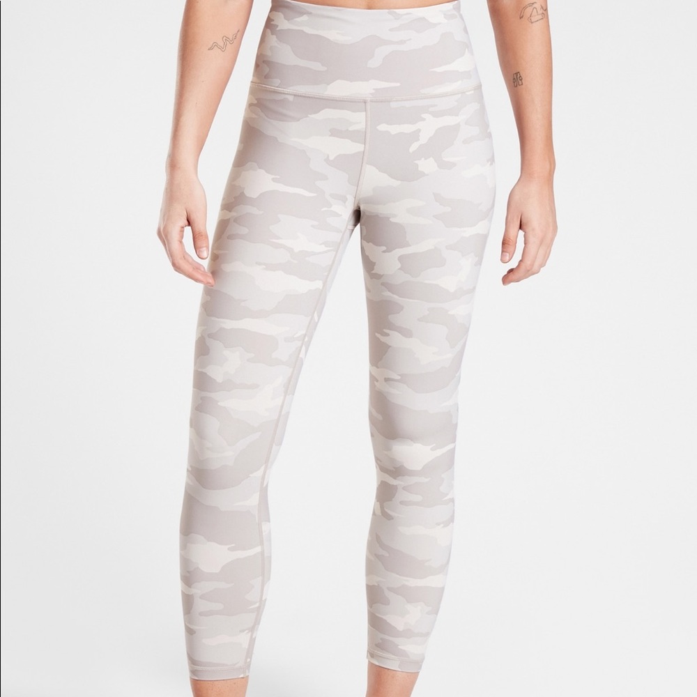 Elation camo 7/8 tight